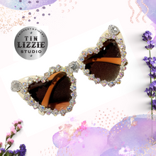 Load image into Gallery viewer, Crystal and Flower Designer Sunglasses