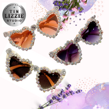 Load image into Gallery viewer, Crystal and Flower Designer Sunglasses