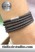 Load image into Gallery viewer, Woven Leather Bracelet