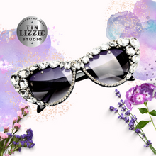 Load image into Gallery viewer, Crystal and Flower Designer Sunglasses
