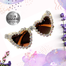 Load image into Gallery viewer, Crystal and Flower Designer Sunglasses
