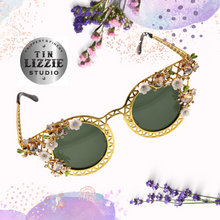 Load image into Gallery viewer, Crystal and Flower Designer Sunglasses
